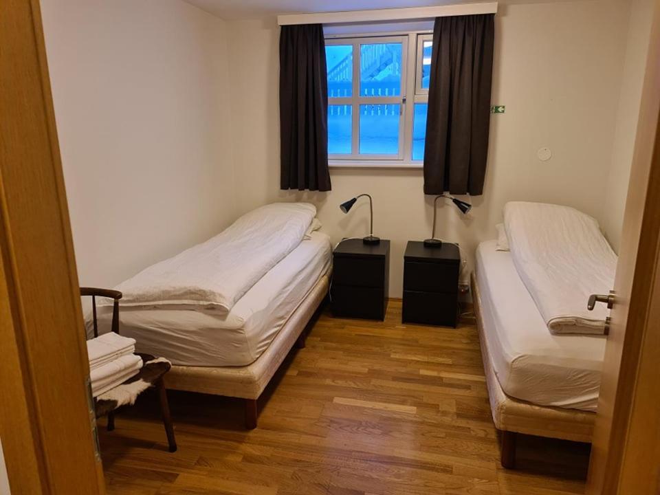 Laekjargata Apartment Akureyri Ngoại thất bức ảnh