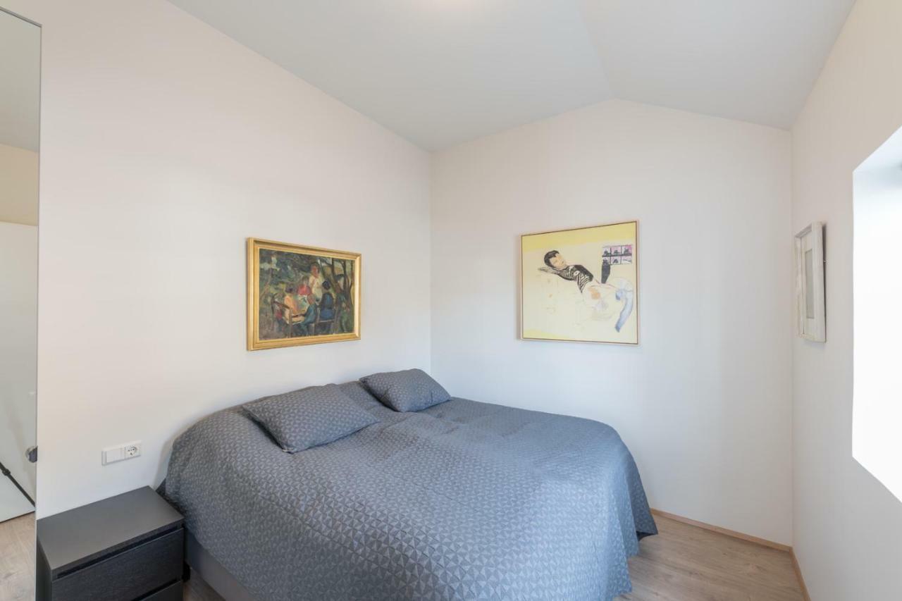 Laekjargata Apartment Akureyri Ngoại thất bức ảnh