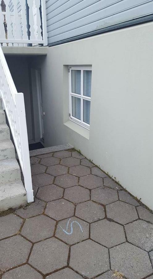 Laekjargata Apartment Akureyri Ngoại thất bức ảnh